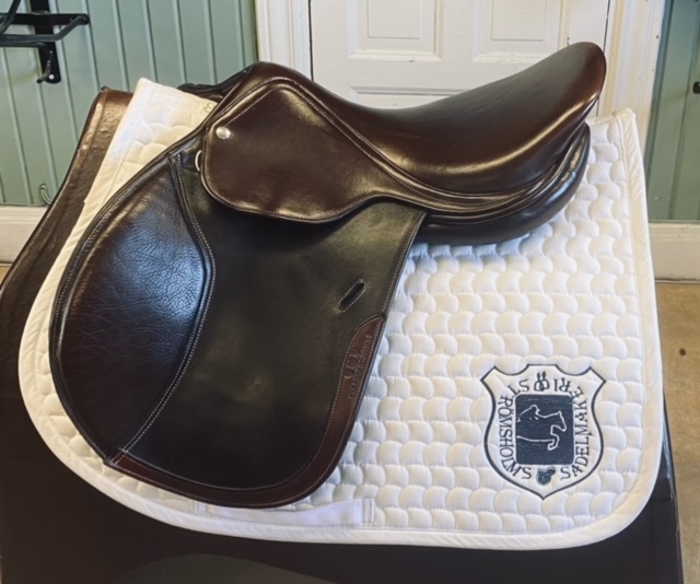Colbert Brothers 16,5"/W