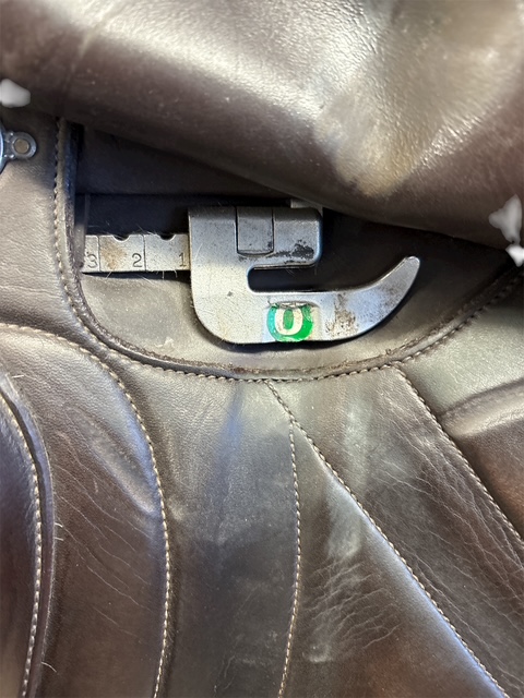 Bates Innova Mono 16,5"-17"/M