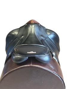 Bates Isabelle Werth 17,5"/M