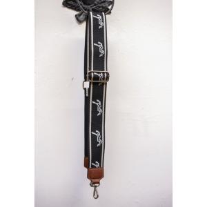 Penelope Axelrem Logo Black/Ecru