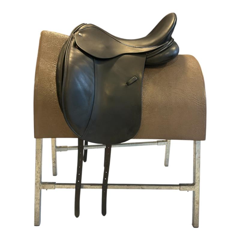 Frank Baines Elegance 17" MW