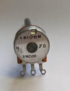 Potentiometer 2,2 Mohm Log