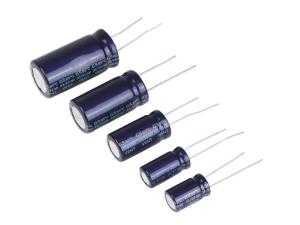 Kondensator, 330uF 25V, Stående
