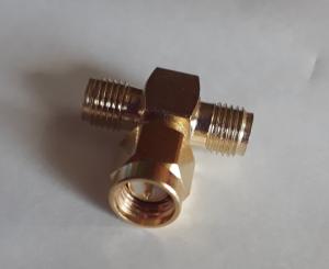 SMA adapter T-typ 1 han - 2 Hon 