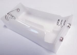 Batterihållare för 4 x R14, vit