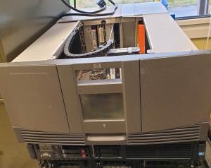 HP StorageWorks MSL6000 series library