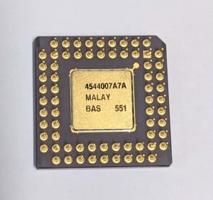 LA8097BH IC 16BIT Microcontroller A/D PMW 232 Bytes RAM 68P