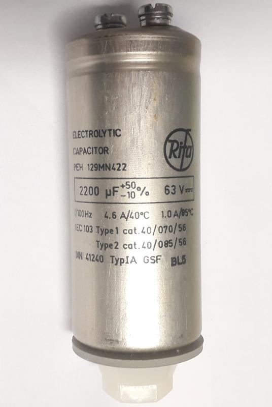 Kondensator 2200uF 63V elektrolyt 
