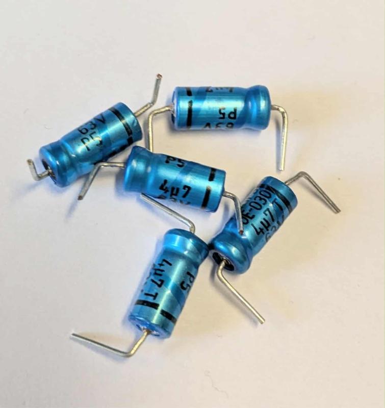 Kondensator 4,7uF 63V 5st