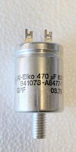 Kondensator 470uF 63V