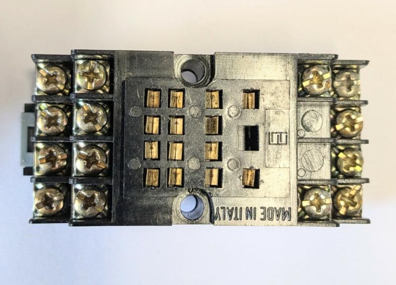 Hållare för 15A Relä 14 PIN NOS