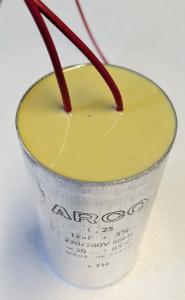 Kondensator 12uF 220/280V ARCO med kabel