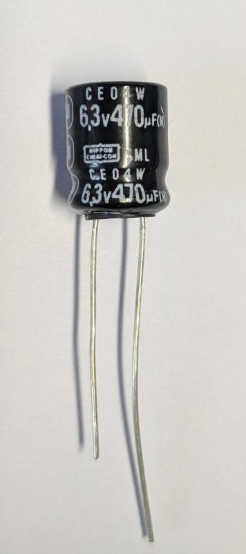 Kondensator 470uF 6,3V 85*