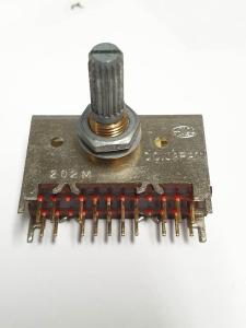 Vridpotentiometer 3 steg 202M Alps