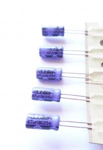 Kondensator, 47uF 25V, Stående  5st