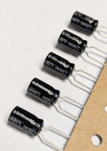 Kondensator, 47uF 50V, Stående  5st
