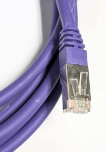 Nätverkskabel CAT6 2 Meter Lila