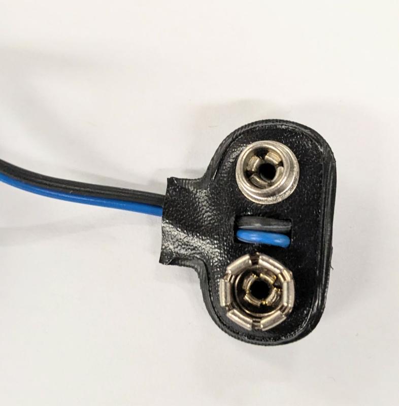 Battericlip för 9V batteri / Batterihållare 600mm kabel