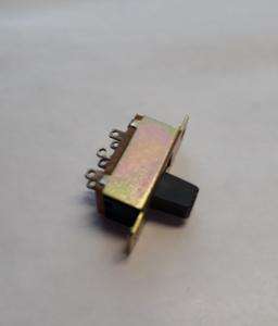 Skjutomkopplare  2 pol Till - Till