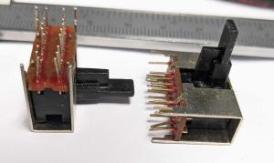 Skjutomkopplare 2 vägs, 2 polig, vinklad.