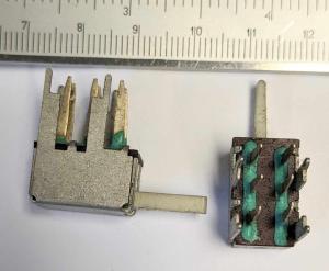 Tryckomkopplare Återfjädrande