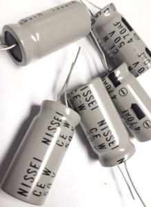 Kondensator 470uF 50V