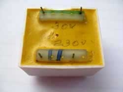 Transformator 30V, 230V Primärt
