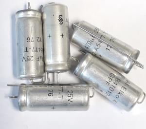 Kondensator 470uF 25V  5st