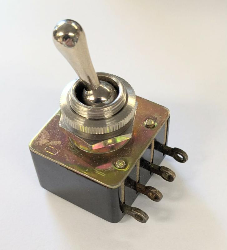 Vippströmbrytare 2 vägs NOS