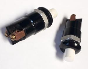 Tryckströmbrytare  Till - (Från) återfjädrande NOS