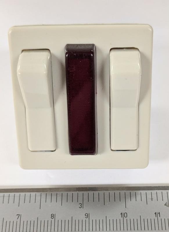 Vaggomkopplare Återfjädrande 6A 250V NOS