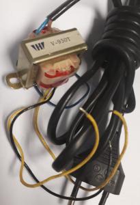 Transformator  230V - 9V 0,1A - 9V 0,1A - 11V 0,05A   