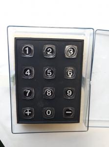 Panel med siffror,  Secme 3 x 4 i Plastbox