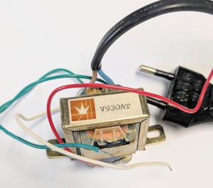 Transformator 230V - 10V - 18V . 1-2VA