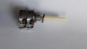 Potentiometer 2 x 5K LOG för tråd