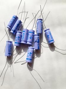 Kondensator 470uF 6,3V Elektrolyt  10st