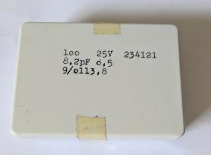 8,2pF 25V Keramisk kondesator ca 100 st i låda