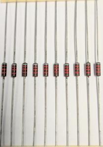 Motstånd  8,2 Kohm 1/4W , 10 pack