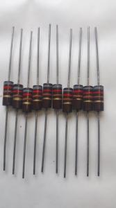 Motstånd 820 Ohm 1W, 5% 10st