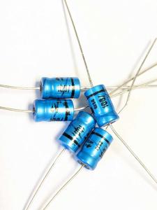 Kondensator 100uF 4V Elektrolyt 5st