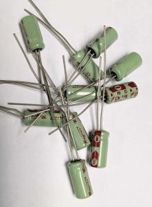 Kondensator 4,7uF 16V 10st