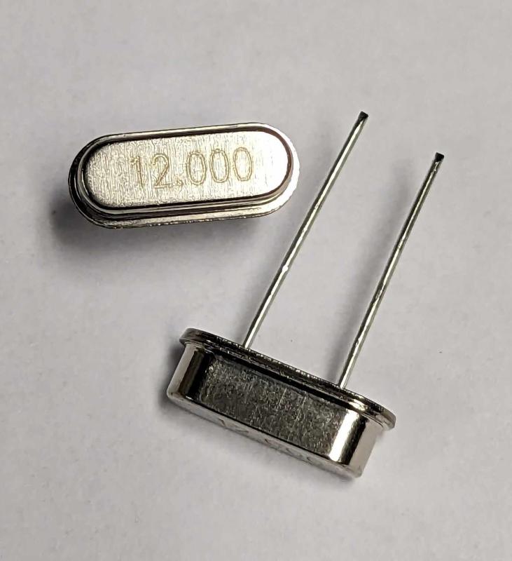 Kristall 12,000 Mhz , HC49/S