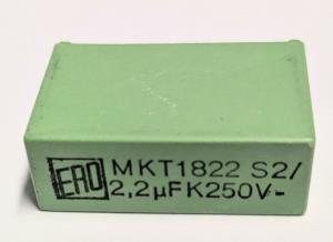 Kondensator 2,2uF 250V MKT Polyester 