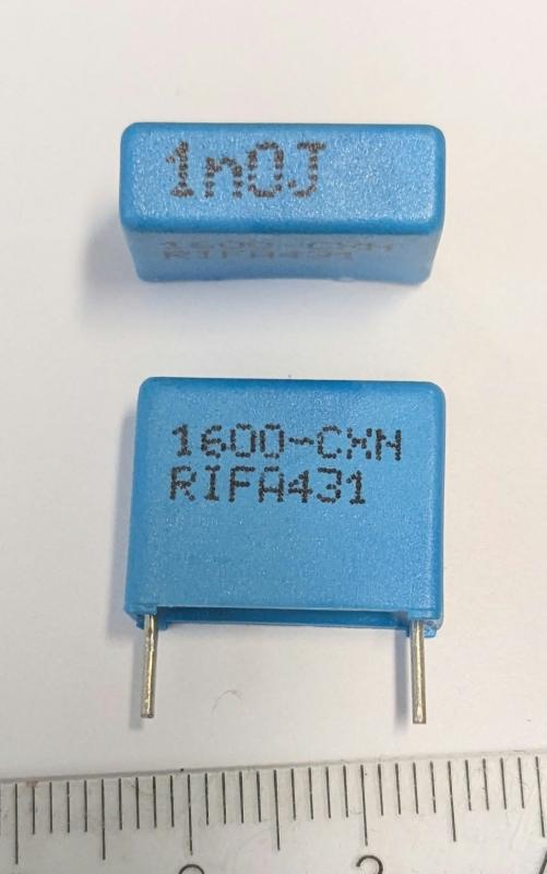 Kondensator 0,01uF 1600V Rifa Polyester
