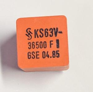 Kondensator 36500pF 63V 1% Polyester Siemens