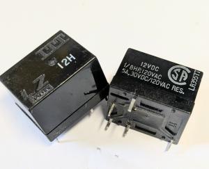 Relä ITTLz12H , LR35577 , 5A 30V dc/120V ac, spole 24V
