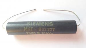 Filmkondensator 2500pF 10kV axiell