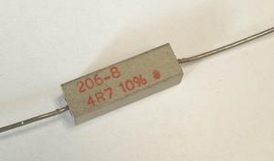 Motstånd trådlindat keramiskt fodral 4,7 Ohm 4W 10% 206-8