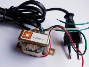 Transformator A930AT 230 - 9V med kabel och eurokontakt
