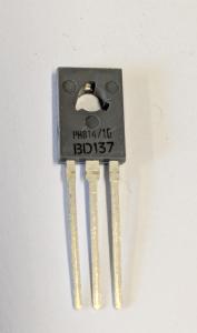 BD137